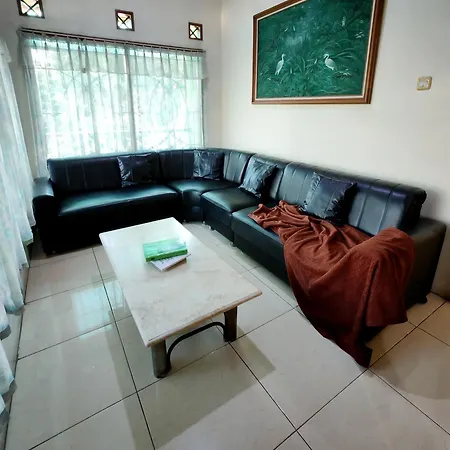 Green Homestay